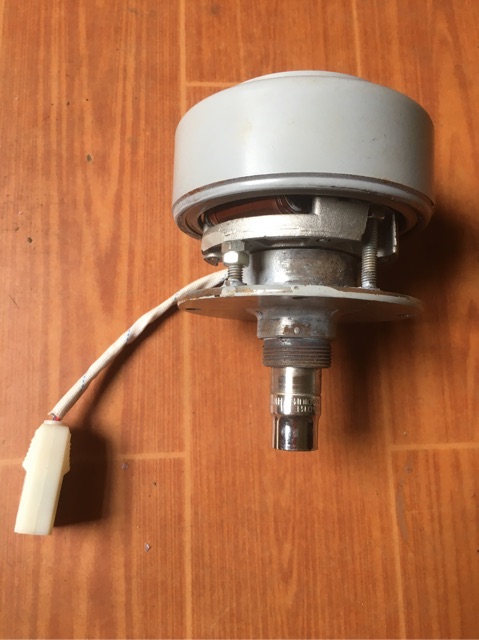 Củ phát điện 220 gắn xe máy