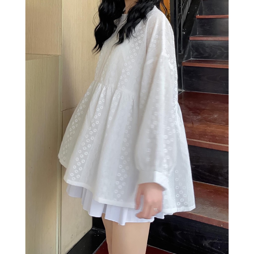 Áo babydoll hoa trắng nhí sọc madebymint