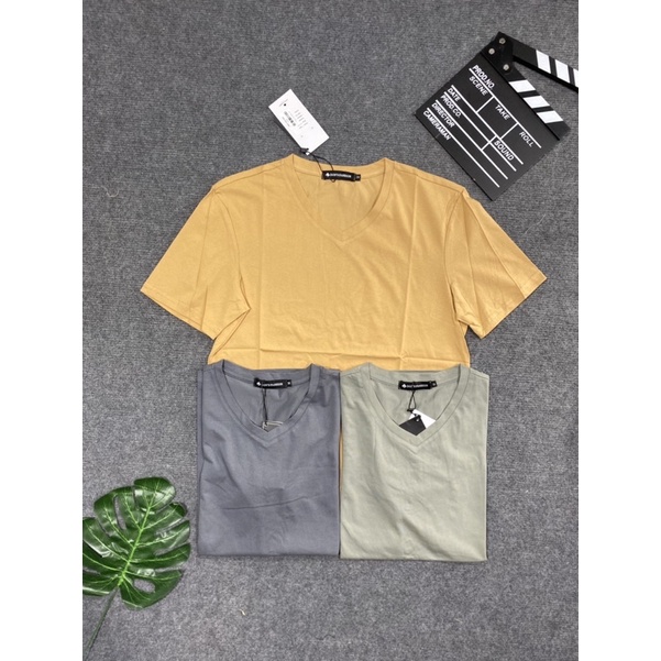 Áo Thun Trơn Cổ Tim Chất Cotton Pha Đũi