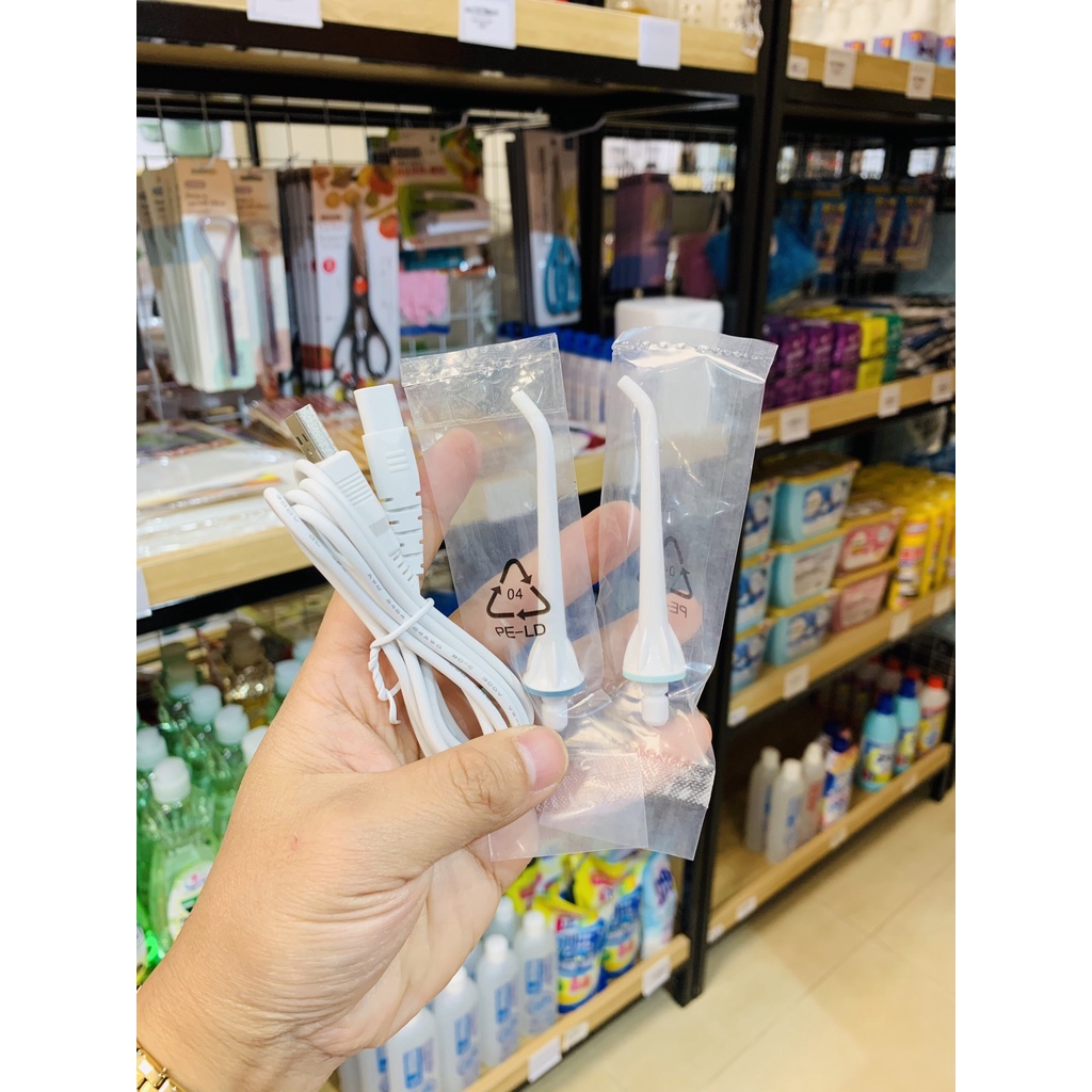 Tăm nước cầm tay Rapido RWB150 RWG150- Chính hãng Rapido - Công nghệ Đức -BH toàn quốc 6 tháng