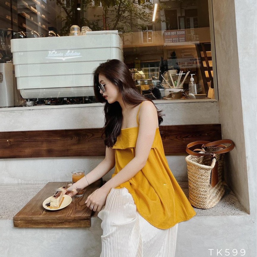 Áo 2 dây xòe oversize form xòe rộng dễ thương