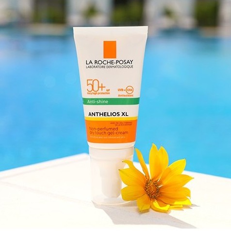 KEM CHỐNG NẮNG KHÔNG MÙI LA ROCHE POSAY ANTHELIOS XL DRY TOUCH ANTISHINE SPF50+