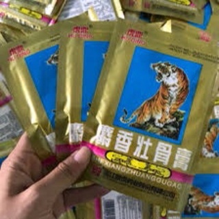 cao dán con cọp - cao dán hổ (bịch 4  miếng)