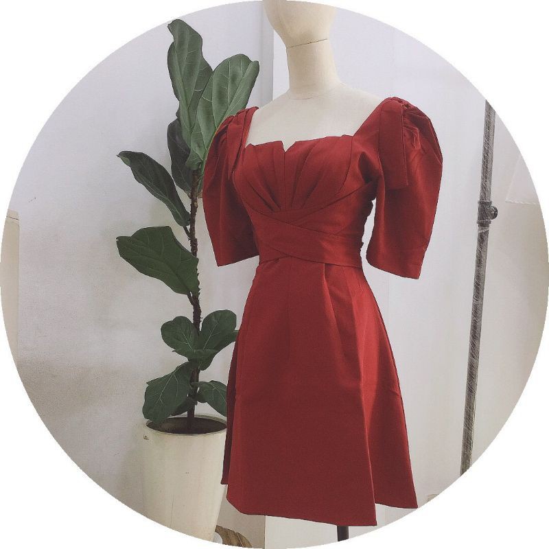 Đầm dự tiệc xoắn ngực tay phồng sang trong Mar Dress