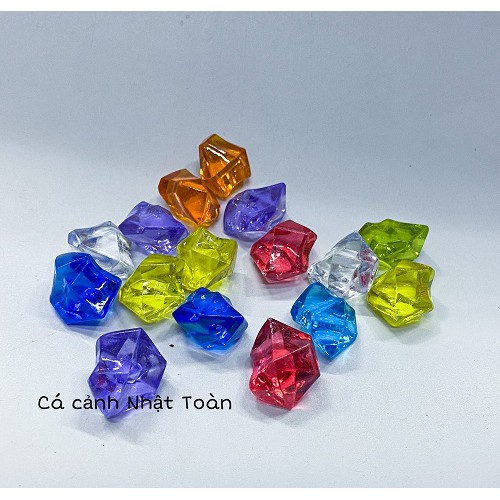 ĐÁ NHỰA NGÔI SAO VIÊN LỚN 10K