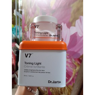 Kem trắng da thu nhỏ lỗ chân lông v7 dr jart