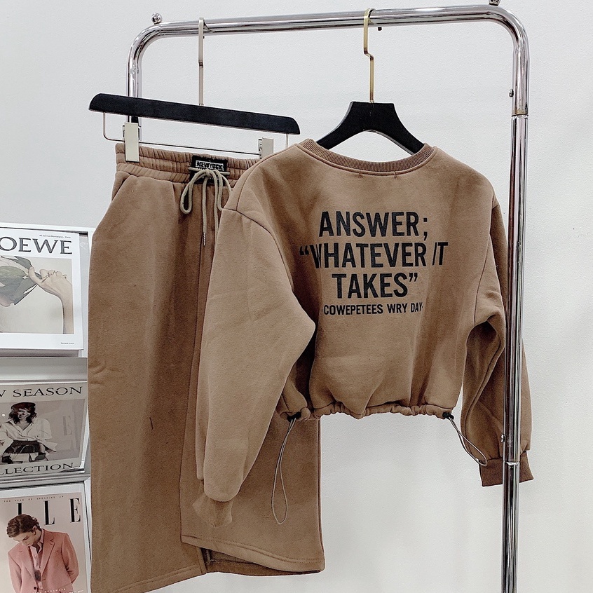 Set váy nữ croptop đẹp thời trang, thiết kế qua gối sang trọng lịch sự, toát lên cá tính khi mặc em nó | BigBuy360 - bigbuy360.vn