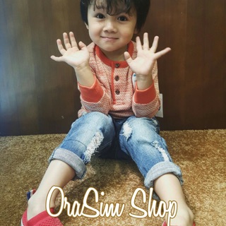 Áo len bé trai old navy khuy ngực