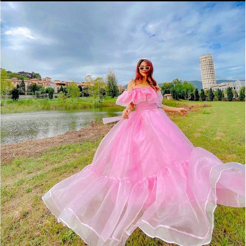 Váy maxi công chúa vai ngang voan kính bồng bềnh