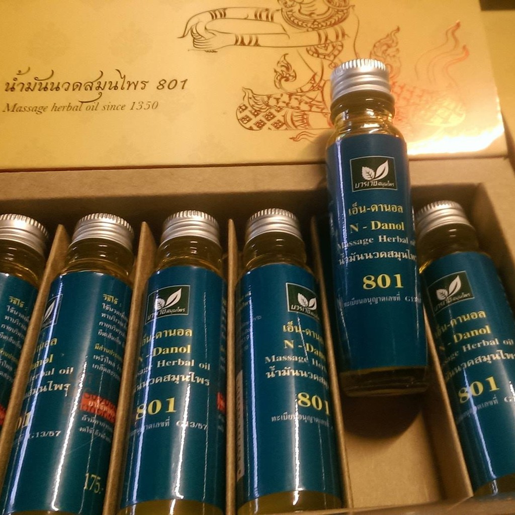 Dầu Thảo Mộc Mát Xa Thái Lan 801 (Massage Herbal Oil 801 Thailand
