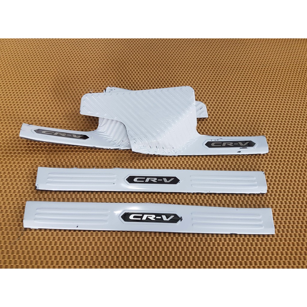 Ốp bậc trong Titan Honda CRV