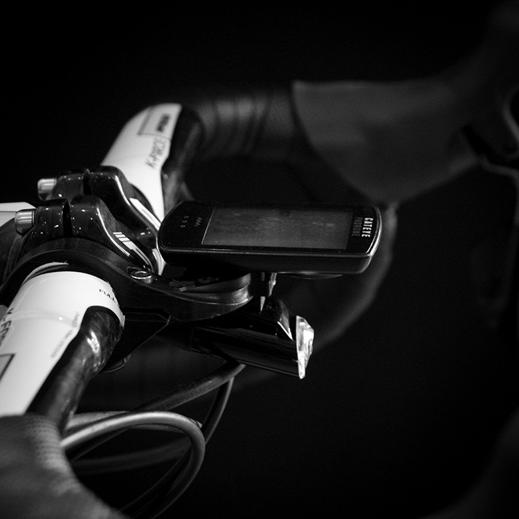 PÁT TREO ĐỒNG HỒ CHEETAH ĐA CHỨC NĂNG