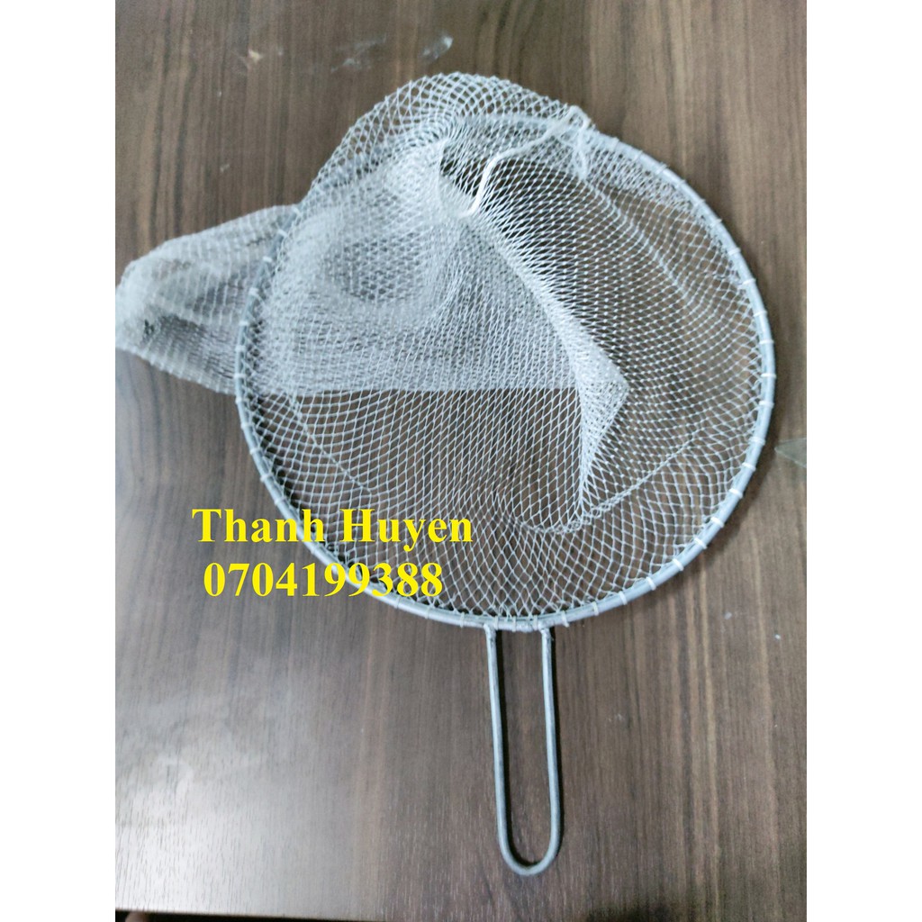 Vợt cá bằng dù đan tay