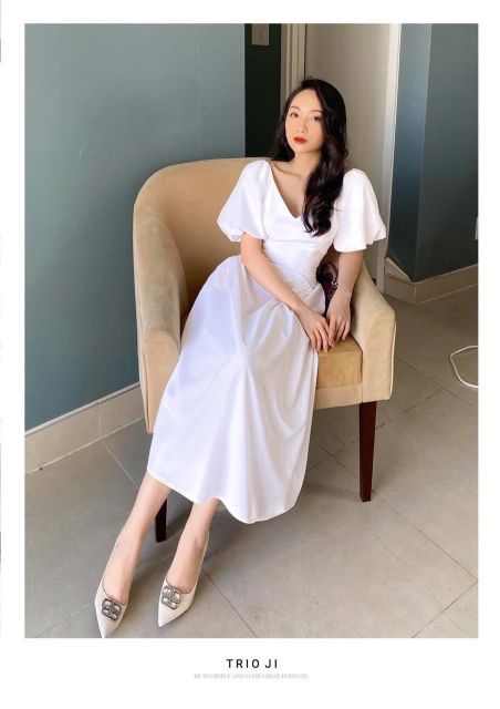 Đầm midi cổ V tay phồng bí 2 màu đen, trắng