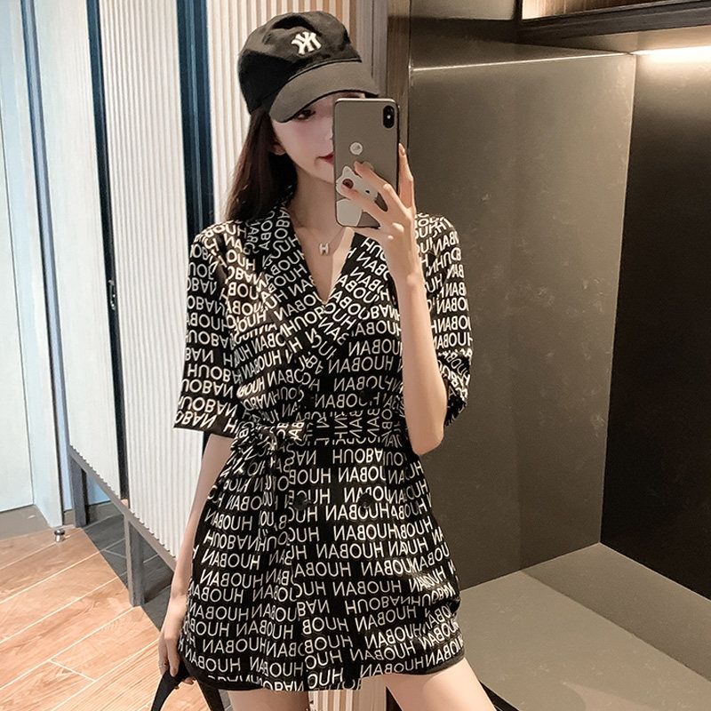 Áo khoác blazer tay ngắn in chữ thời trang mùa hè phong cách hàn quốc dành cho nữ | BigBuy360 - bigbuy360.vn