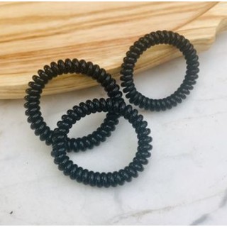 Cột tóc hoa cúc vườn dâu