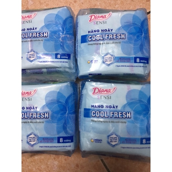 Combo 12 Gói Bvs Diana Hàng Ngày Cool Fresh Gói 8 Miếng Kt 15.5Cm