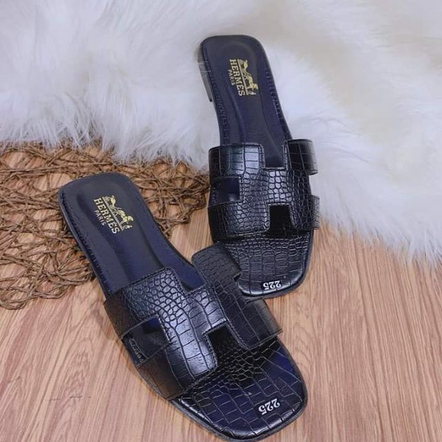 Dép Lê Hm Da Rắn Màu Đen Siêu Chanh Xả - Daube - D010