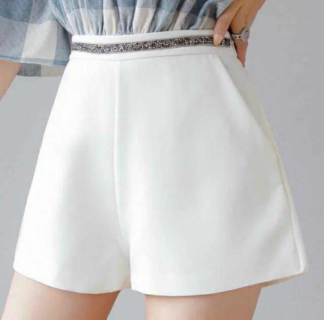QUẦN SHORTS VIỀN NHŨ MÃ 045