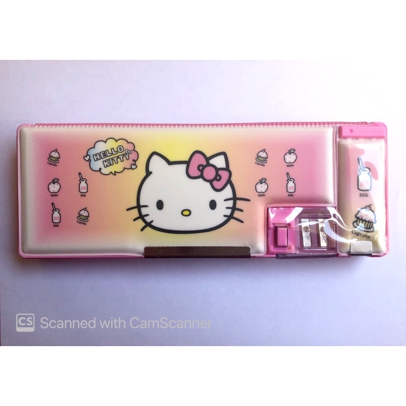 Hộp bút Kitty hồng