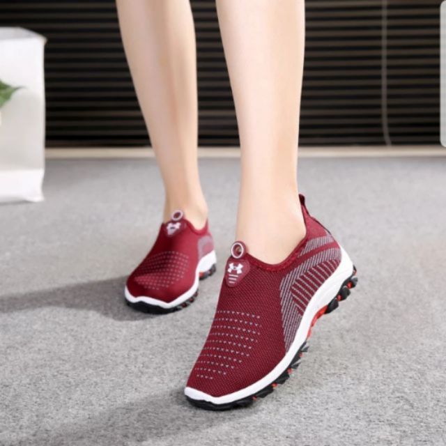Giầy lười vải nữ thời trang 2025 ( đỏ xám )