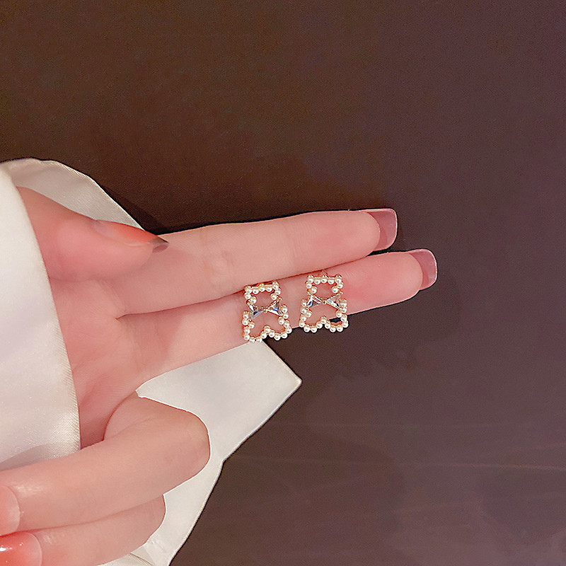 Bông Tai Hình Gấu Đính Ngọc Trai Đáng Yêu Cho Nữ Yanqueens Đồ trang sức Quà tặng