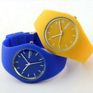 Đồng hồ nữ dây cao su Skmei 9068