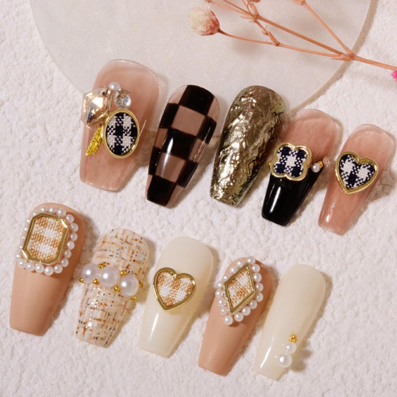 Phụ Kiện Trang Trí Móng Tay Nghệ Thuật Hình Trái Tim 3D Bằng Hợp Kim Dành Cho Nữ