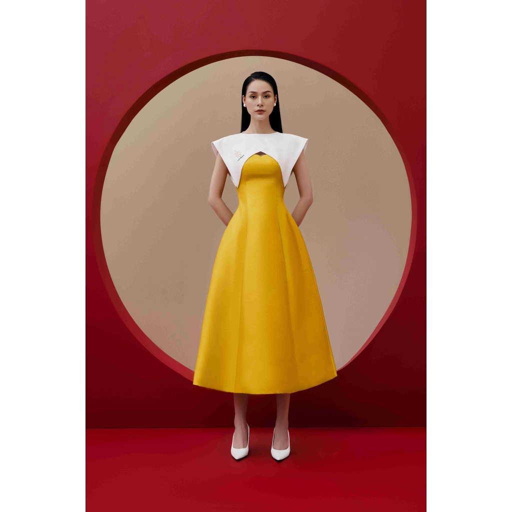 Váy gạo vàng phối trắng Oleta Woven Dress