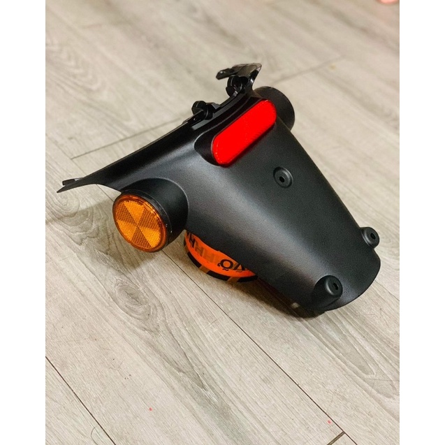 DÈ SAU CHÂU ÂU CHO XE VESPA SPRINT VÀ PRIMA