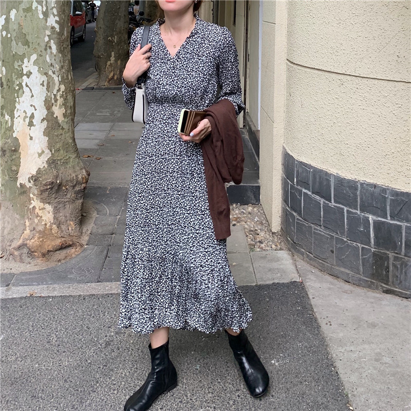 Đầm Midi Tay Dài Hoạ Tiết Hoa Phong Cách Retro 37945