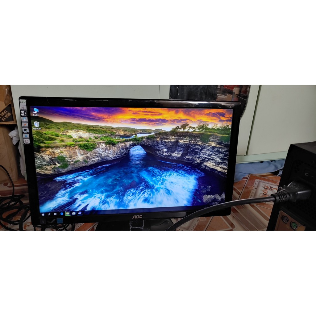 Màn hình AOC E2043Fk LED Monitor 20" Wide TFT còn tốt | BigBuy360 - bigbuy360.vn