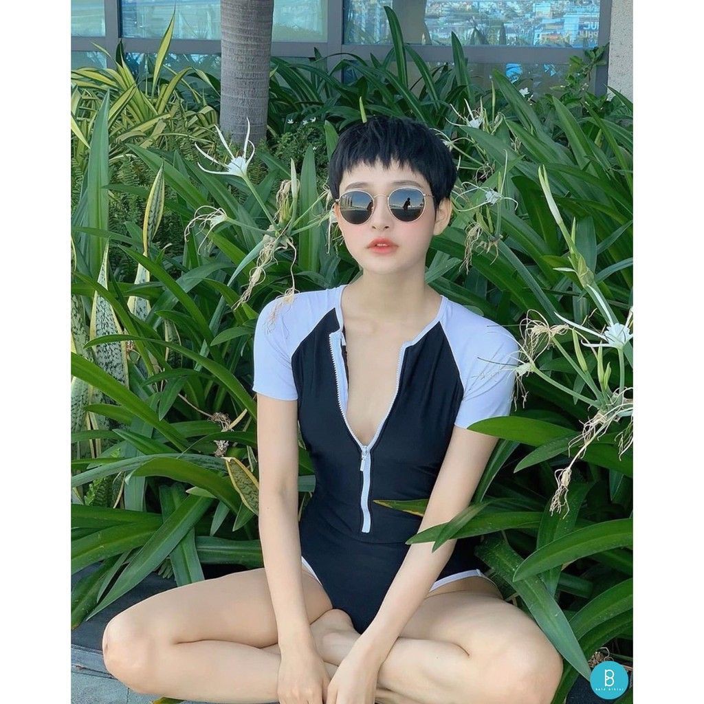 Bikini, Bodysuit tay ngắn cộc tay có khóa kéo màu đen phối trắng Hiền Hồ🏖️Freeship🏖️có sẵn tại Hà Nội