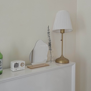 Gương trừu tượng hình mây đế gỗ trang điểm, trang trí bàn học vintage kiểu Hàn Quốc Casimi Decor