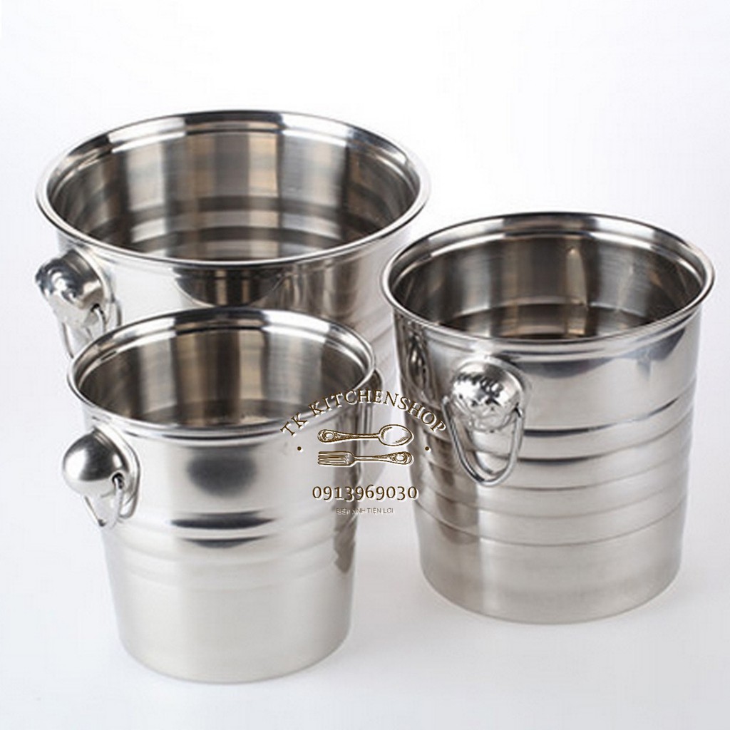 Xô inox đựng đá, ướp lạnh rượu bia tặng kèm một gắp đá inox, thích hợp sử dụng trong quán ăn, nhà hàng tiêu chuẩn 3 sao