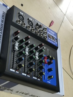 Mixer f4 yamaha