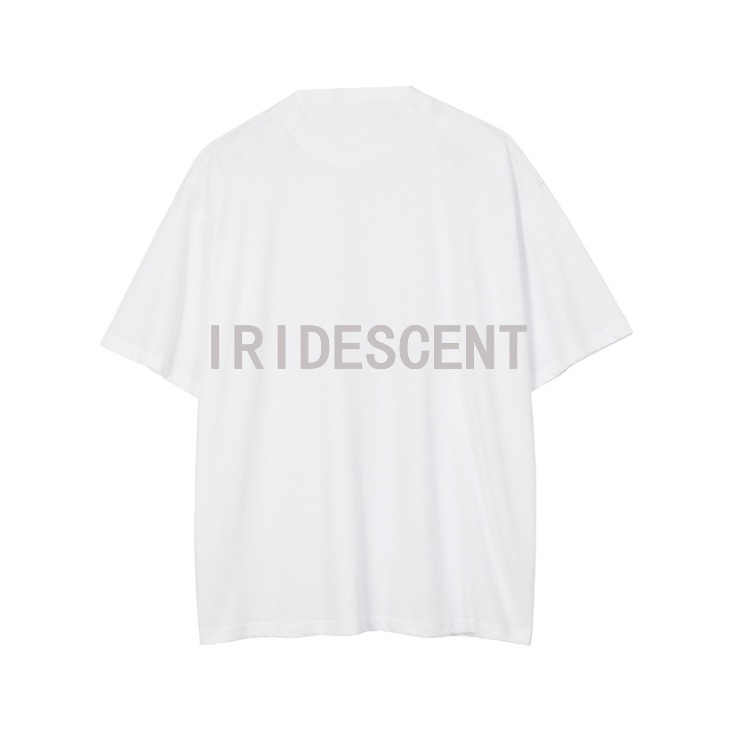 Áo thun tay ngắn cổ tròn dáng rộng in chữ phản quang phong cách Hàn Quốc cho nam và nữ