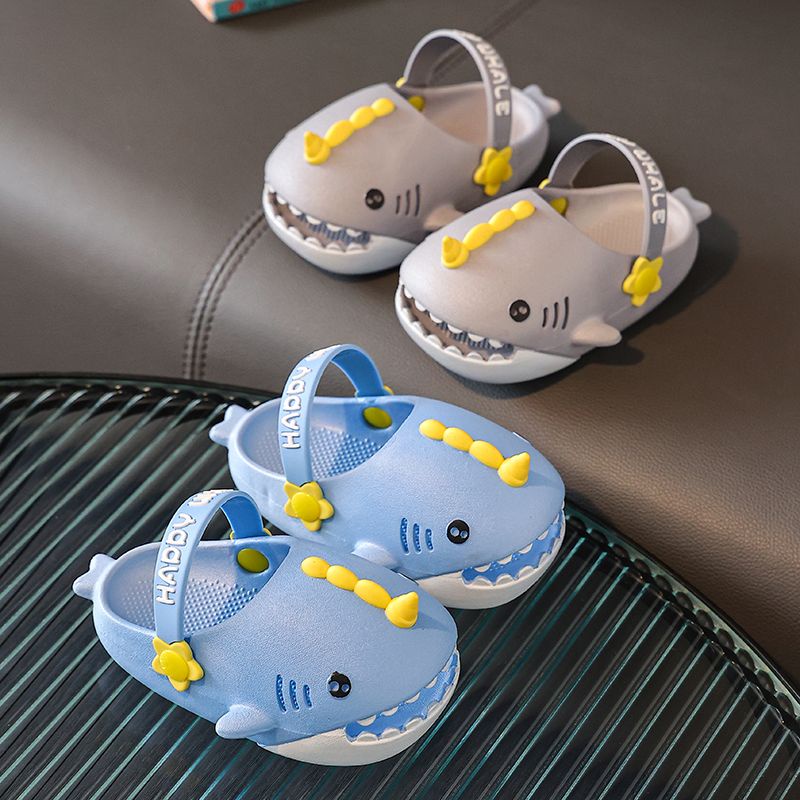 Dép Đi Trong Nhà Tắm Chống Trượt Hình Cá Mập Dễ Thương Cho Bé Pine217