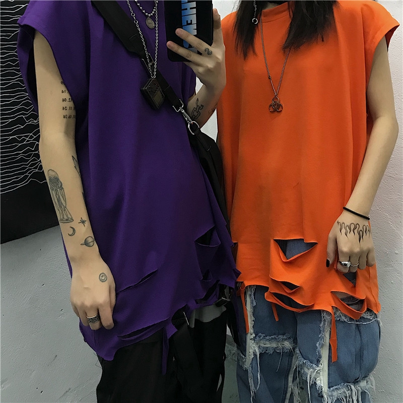 Áo Thun Form Rộng Khoét Lỗ Phong Cách Retro | BigBuy360 - bigbuy360.vn