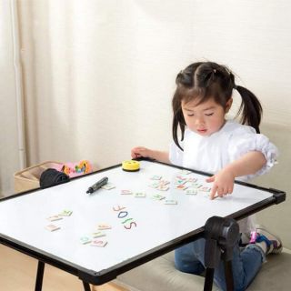 Bảng vẽ 2 mặt cho bé
