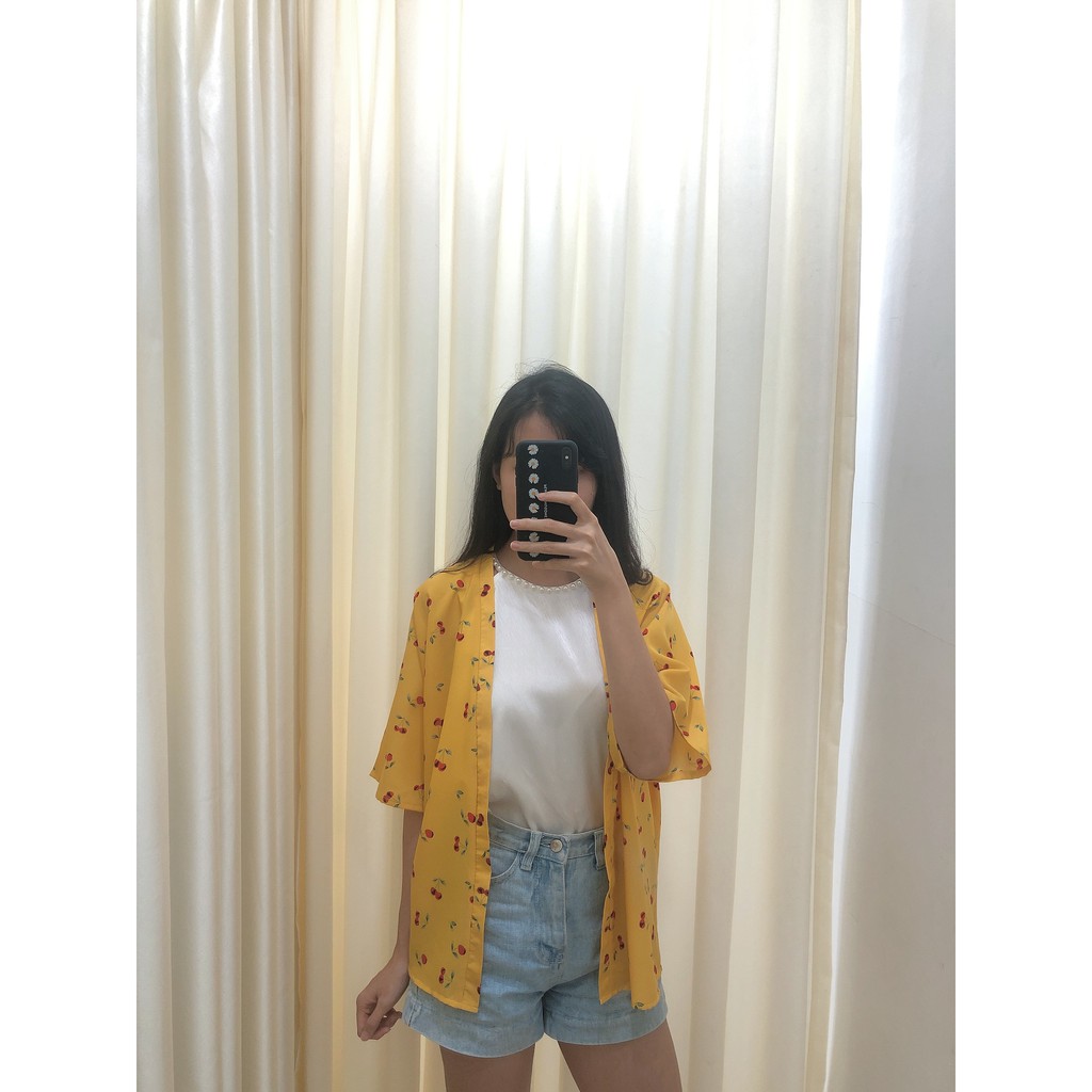 Sumire Store Áo kimono quả Cherry Vàng