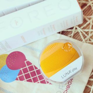 Luna play,hồng,xanh,vàng