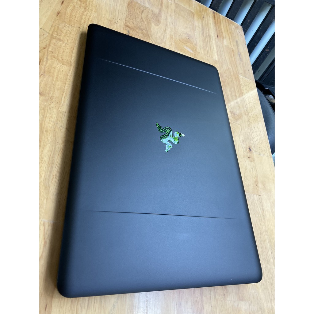Laptop Razer Blade Pro 17, Core i7 7700HQ, 16G, 256G + 2T, GTX1060, 17.3in, giá rẻ