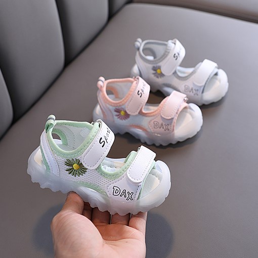 Dép sandal hoa cúc giá rẻ mã 712 Quảng Châu cho bé trai bé gái từ 1 tuổi đến 3 tuổi