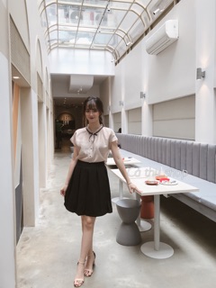 Áo tơ cổ bèo nơ
