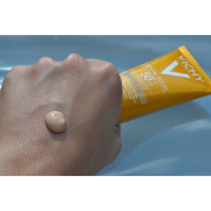 Kem Chống Nắng Che Khuyết Điểm Vichy Capital Soleil BB SPF50+ 50ml [HÀNG CHÍNH HÃNG] | BigBuy360 - bigbuy360.vn