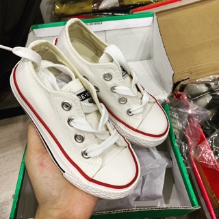 Giầy converse cho bé