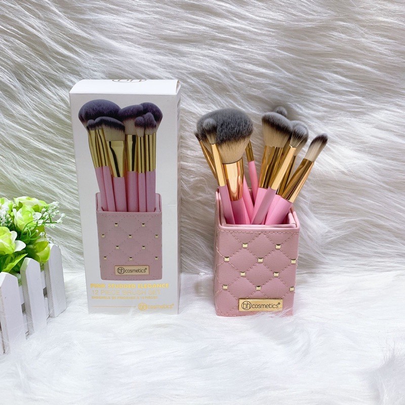 Cọ trang điểm BH bhudded elegance hai màu hồng và trắng siêu đẹp