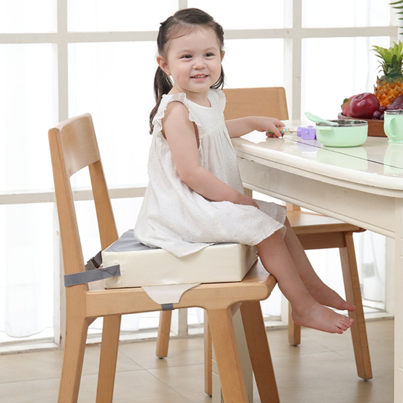 Phụ Kiện Ghế Ngồi Họa Tiết Hoạt Hình Dễ Thương Cho Bé