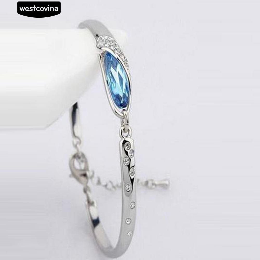 Vòng Tay Hình Chim Công Đính Đá Xanh Sang Trọng